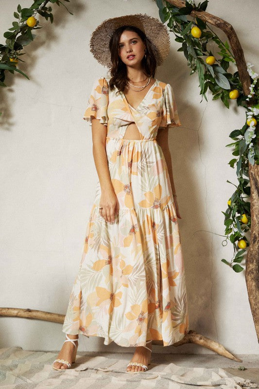 Butterfly-Sleeve Tiered Cut Out Maxi Dress_6